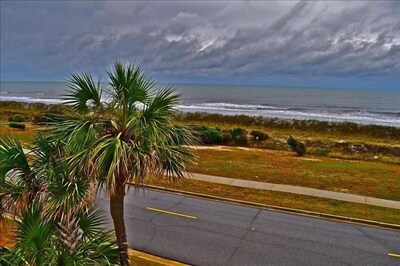 Watch for new pics of renovation of bedrooms and bath!  OCEAN FRONT 