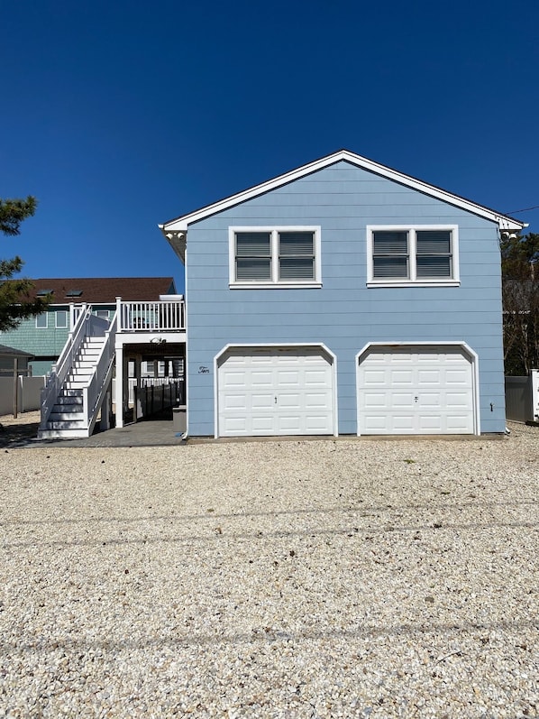 Street view of home (Completely renovated 4 years ago)