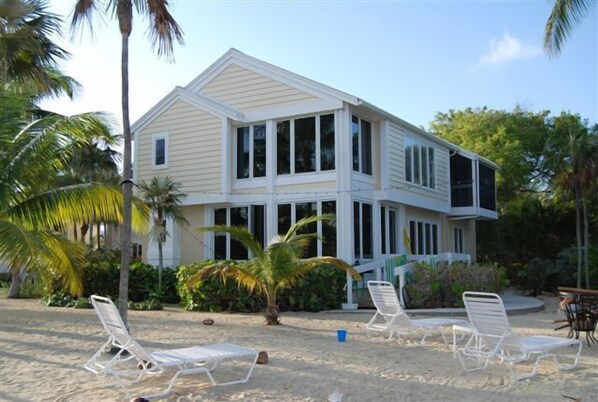 Beautiful 3 Bedroom House located only a few steps from the Caribbean waters.. 