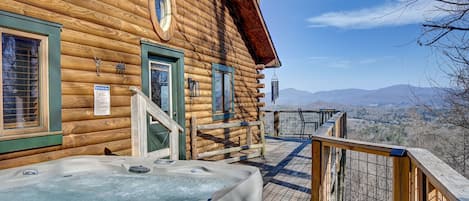 hot tub view in winter