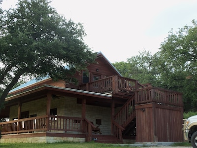 Quiet cabin in the woods on 70 acres