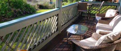 Peaceful, Relaxing deck with beautiful view of the marsh and wildlife. Bird feed