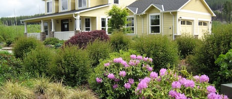 Five bedroom house at Retreat at Whiskey Creek
