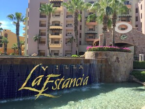 Welcome to Villa La Estancia