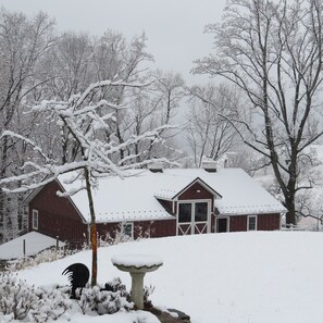 Barn in Snow