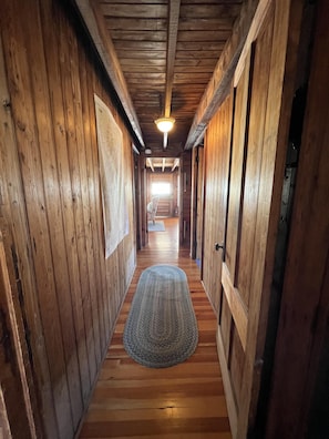 Entry view at Spindrift.
