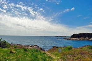 This cottage is perfectly situated to enjoy open ocean views.