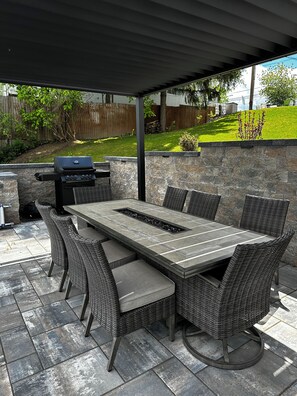 Large firetable for dining lakefside..  Seating for 8. 