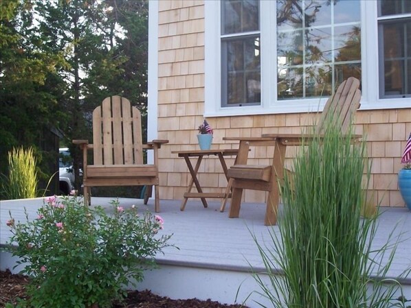 Enjoy the breeze on the front deck steps to the marsh