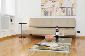 Living room - a great place to relax at the end of the day!