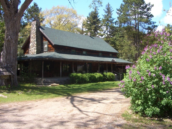 Historic Oak Grove Lodge was built at the turn of the century. To take a virtual