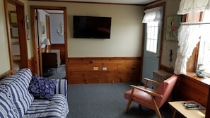 Living Rm Unit 9