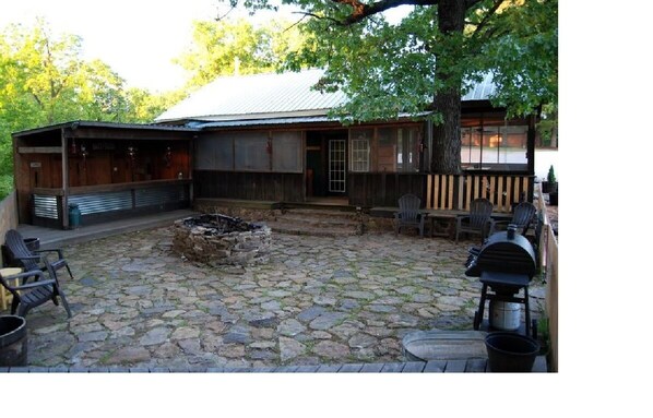 Rock Porch with Bar