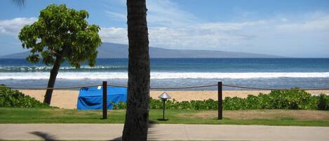 View from Marriott towards Island of Lanai