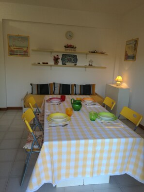 Living room/Kitchen