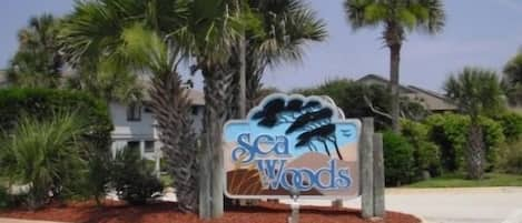 Sea Woods Entrance