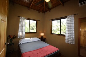 Master bedroom - Villa Pochote