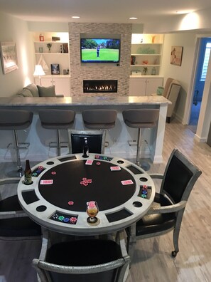 Poker/Game/Dining Table