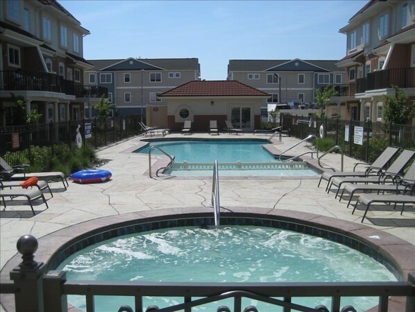 Beautiful pool, large hot tub and kiddie pool