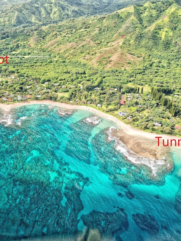 Location of Barefoot Hideaways. Closest beach Naue. Tunnels Ke'e nearby