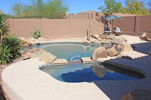 Private Pool!