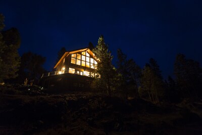 Riverside Custom Home - Black Bear Lodge
