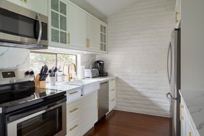 Fully remodeled kitchen