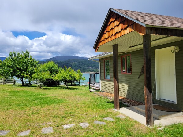 Cottage with Lake view