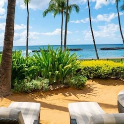 Beach Villas lounge area overlooking Honu Lagoon