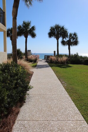walkway to beach