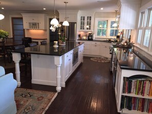 Fully renovated kitchen