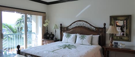 "ROMANTIC" Hawaiian Theme Master Bedroom with large "King Bed".