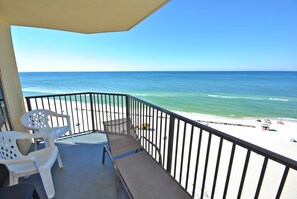 The private balcony, stays shaded until after lunch.