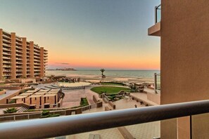 Ocean Front Patio View (1)