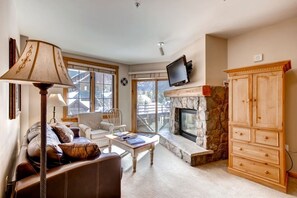 Standard 2 bedroom in River Run