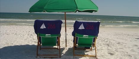 Enjoy the beautiful Gulf of Mexico from the free beach set up
