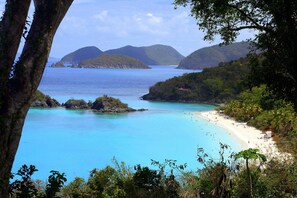 Trunk Bay Beach