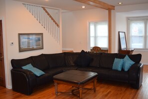 Living room area 