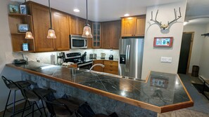 Beaver Creek West Condo J-2 Kitchen with breakfast bar