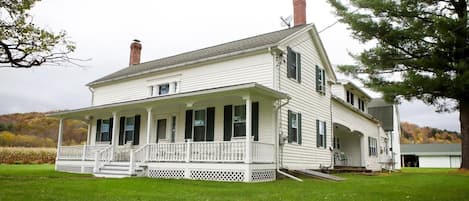 Howland Farm Guest House