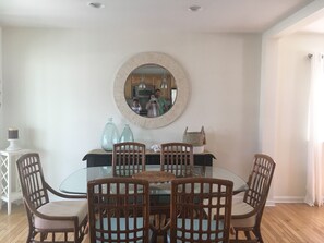 Dining room conveniently situated in open space living/kitchen 
