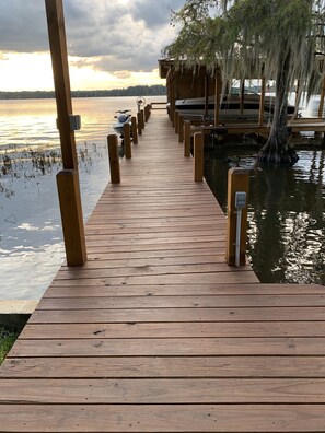 Huvivenesatama