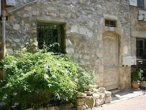 The front door on rue de la Coste