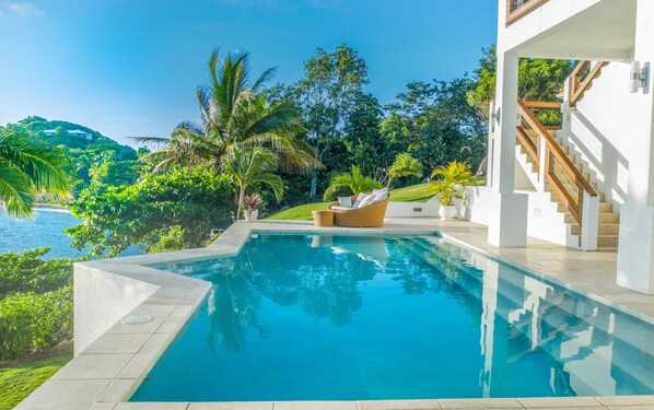 Stella Pool