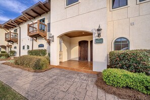 Front entrance of our 471 Tuscany villa. Easy keyless entry.