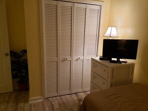 Guest bedroom with TV