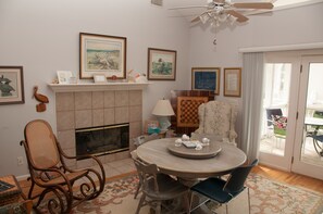 Great room. Additional dining space or space for games and puzzles.