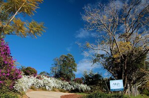 Entrance to Afterglow Cottages