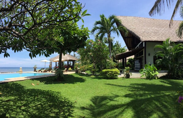 seaside garden view