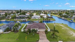 Aerial view Front of house